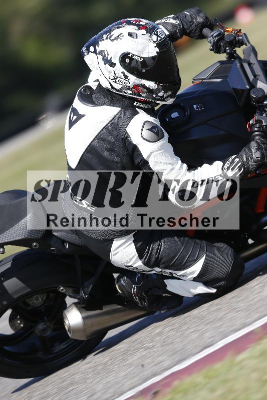 Archiv-2025/49 26.08.2025 Cornu Master School ADR/blau-bleu/unklar